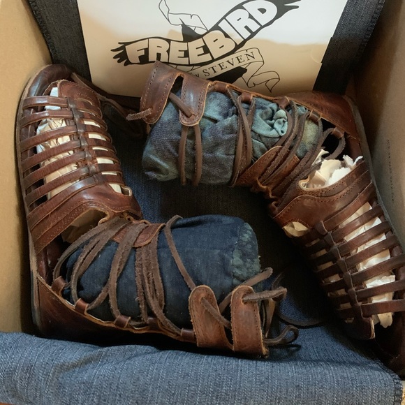 Freebird by Steven Sanibel Gladiator Sandals 🍀 - Picture 3 of 6